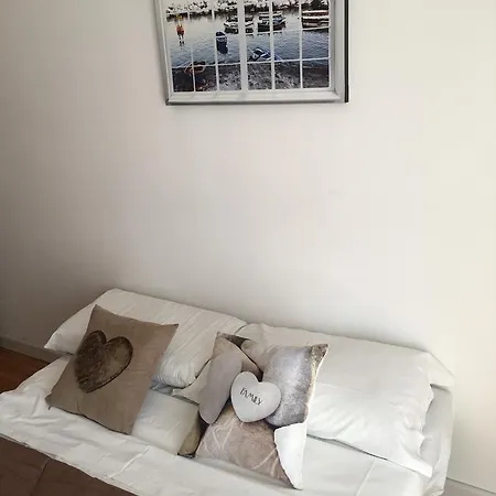B&B A Napoli 2* ナポリ