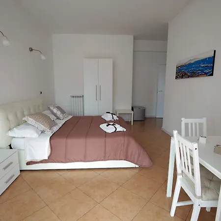 B&B A Napoli 2*